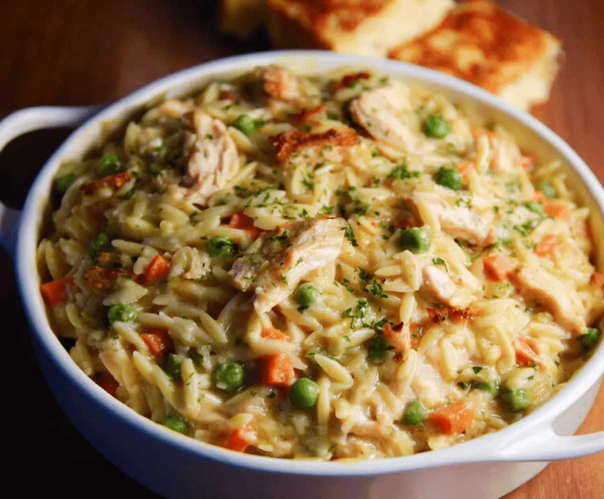 Cozy Chicken Pot Pie Orzo Recipe – Comforting & Easy Dinner